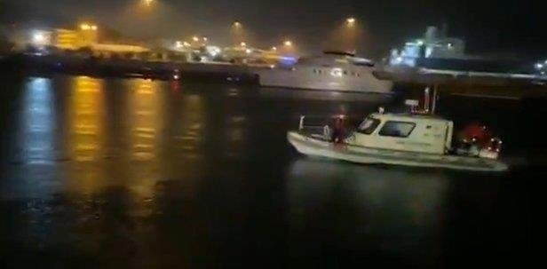 Soylu: Yunanistan göçmenleri kelepçeyle ölüme attı