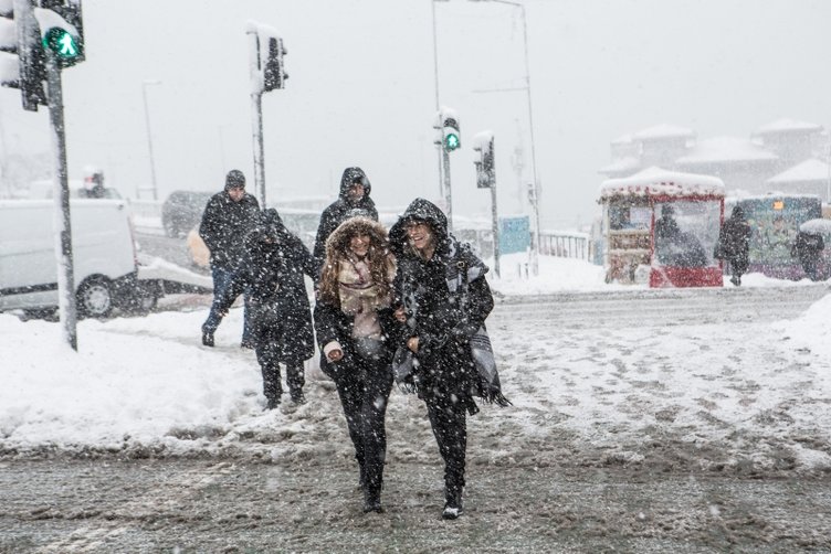 İzmir’de bugün hava nasıl olacak? Meteoroloji’den son dakika hava durumu uyarısı! 16 Ocak 2019 hava durumu