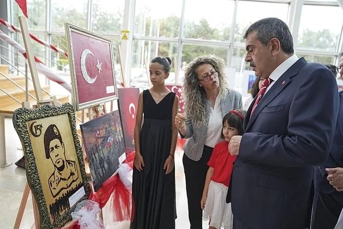 Bakan Tekin’den LGS ile ilgili iddialara sert tepki: Şaibe düşürecek bir olay olsaydı gereğini yapardık