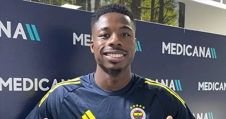 Fenerbahçe’de resmi ayrılık açıklandı: Anthony Musaba Championship ekibine imza attı
