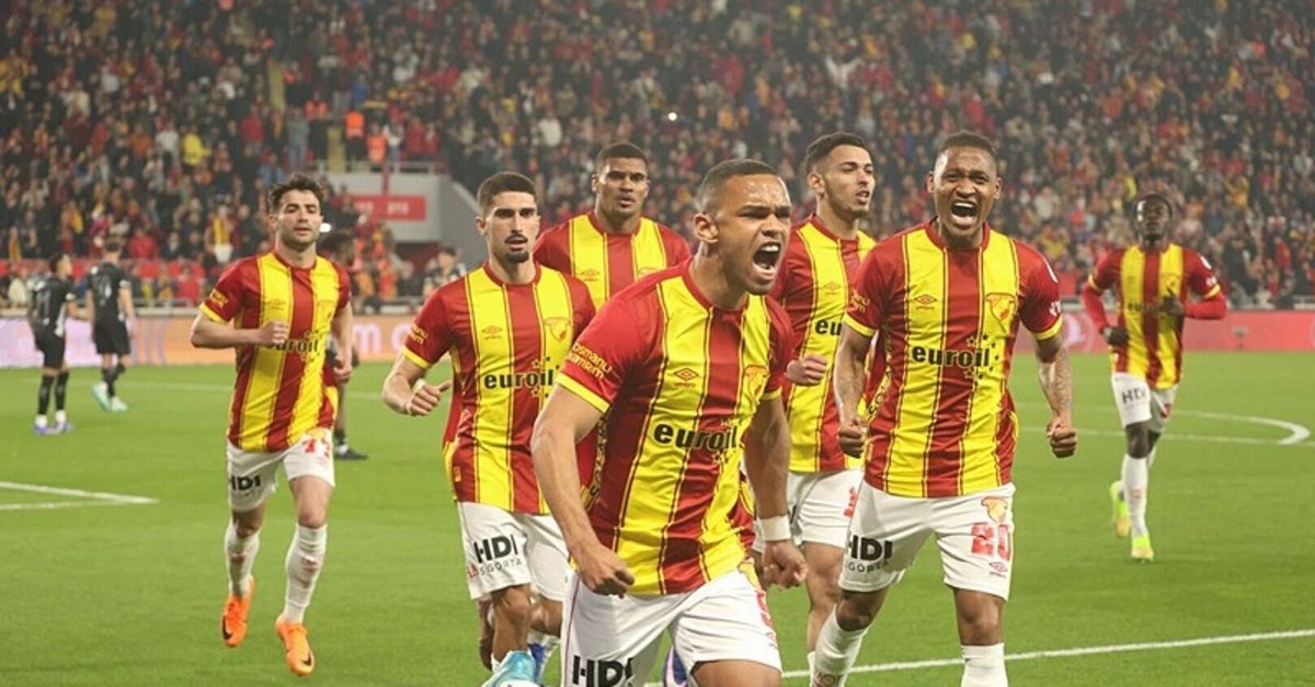 Göztepe-Kasımpaşa | CANLI ANLATIM