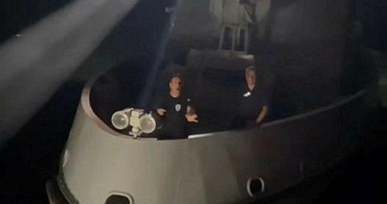 Balıkçıları taciz eden Yunan unsurları Türk botları gelince arkalarına bile bakmadan kaçtı