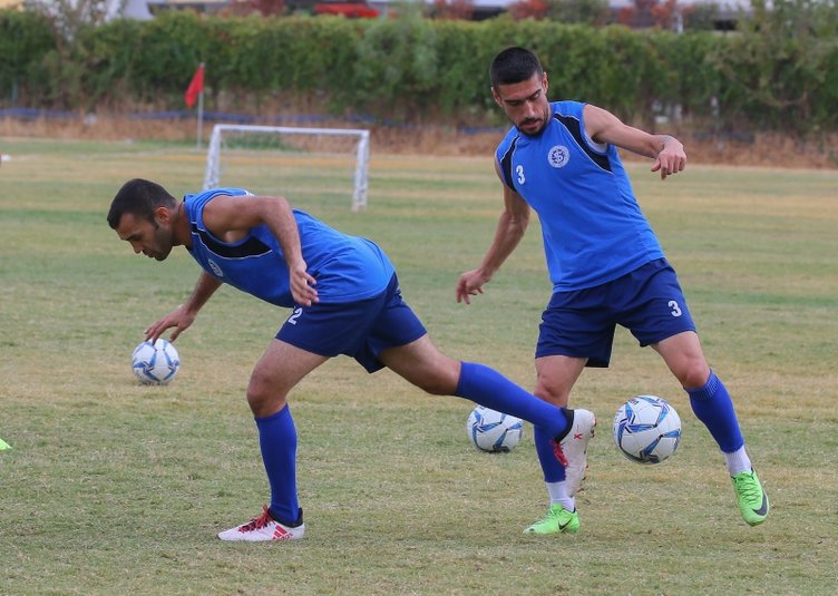 Futbolun birleştirici dili engelleri aşıyor! İzmirspor’a 5 işitme engelli futbolcu