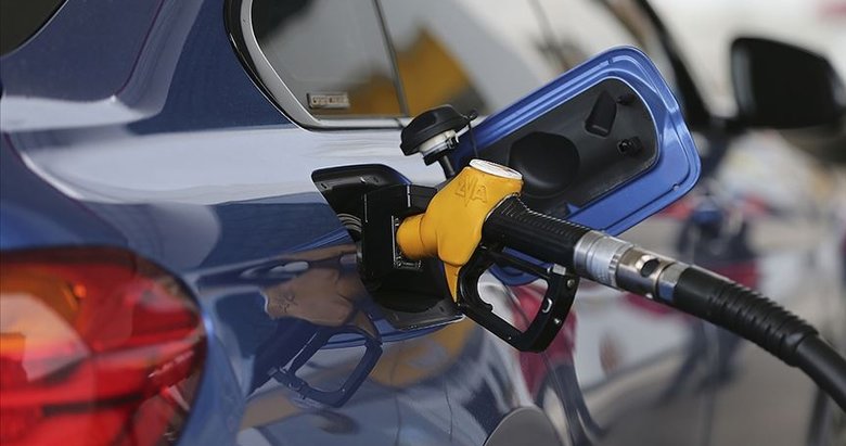 Araç sahipleri dikkat: Benzin ve motorine zam geliyor!