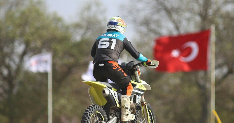 Türkiye Motokros Şampiyonası’nın 4. ayak yarışları Gönen’de başladı