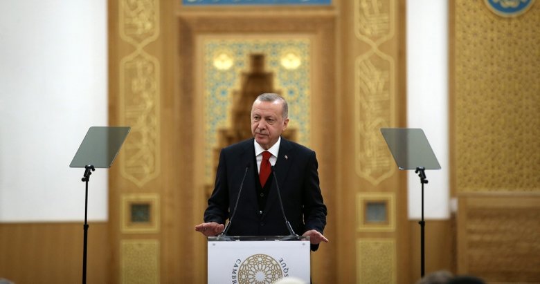 Başkan Erdoğan: ‘Dünyadaki İslamofobik anlayışın yıkılması gerek’