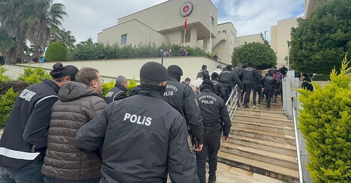 Muğla'da Marmaris Belediyesi'ne rüşvet operasyonu: 4 kişi tutuklandı