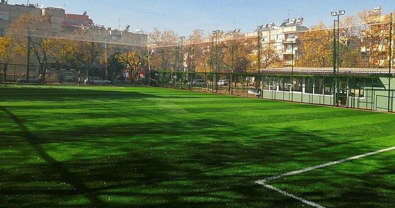 Altay, futbol okullarının bir yenisini Salihli’de açtı