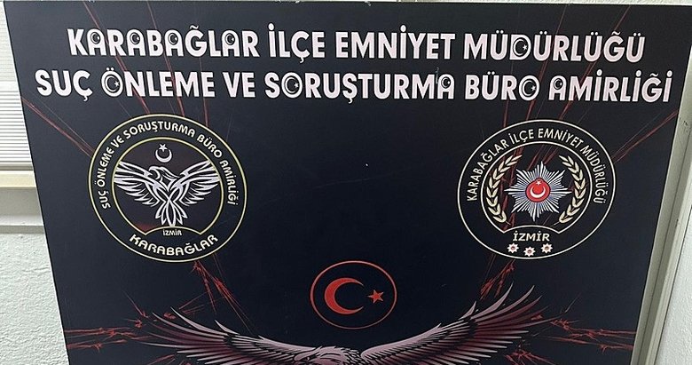 İzmir’de uyuşturucu operasyonu! Uyuşturucu taciri sevgililer binlerce hapla yakalandı