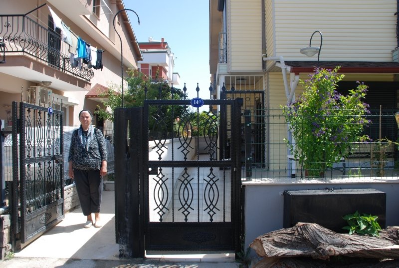 İzmir’de kapı komşuları davalık oldu! Onları arabulucu bile uzlaştıramadı!