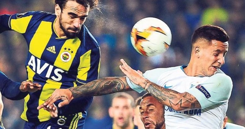 Fenerbahçe’ye UEFA’dan ceza