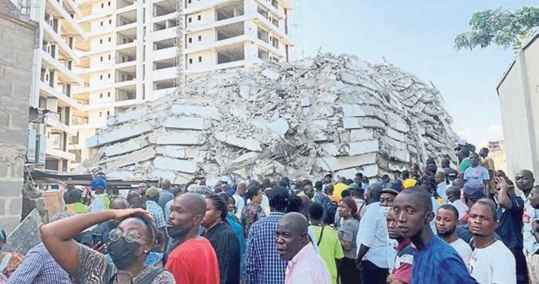 Lagos’ta 3 katlı bina çöktü: 8 ölü 23 yaralı