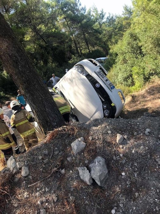 İzmir Urla’daki kazada baba öldü, iki kızı yaralandı
