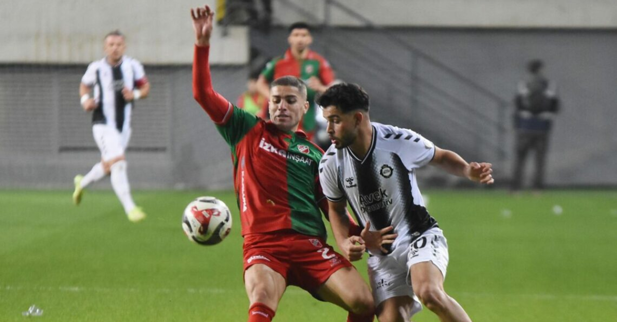 Altay’da Emre’den profesyonel imza