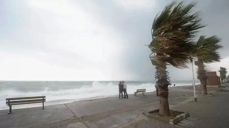 hava-durumu-son-dakika-yeni-hafta-kabus-gibi-basliyor-kuvvetli-firtina-ve-saganak-alarmi-meteoroloji-il-il-aci-1788766546404.jpeg