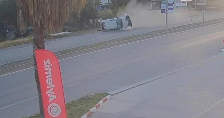 Bodrum’da takla atan araçtan çıkıp kaçtı