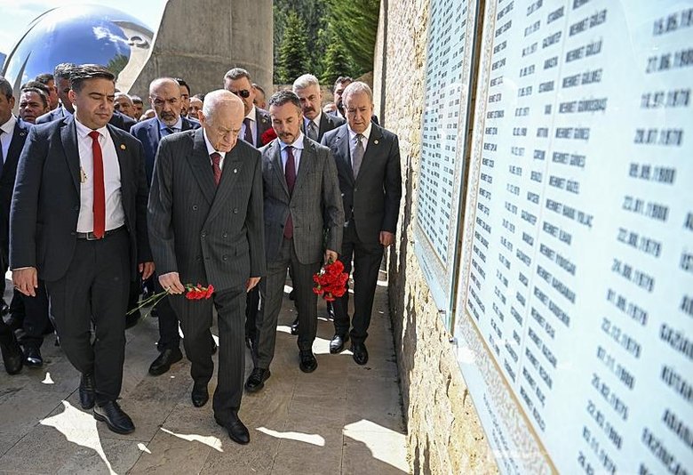 MHP lideri Devlet Bahçeli: Fetövari yapılara izin vermeyiz