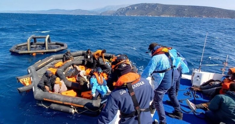 Çeşme’de 37 kaçak göçmen kurtarıldı