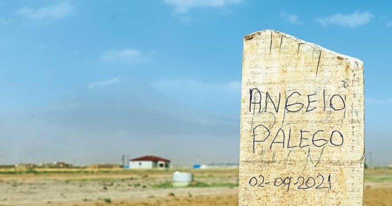 Ağrı Dağı’nın karşısına gömüldü
