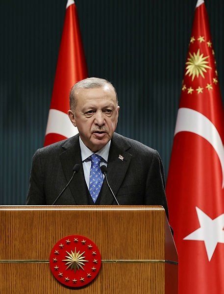 Başkan Erdoğan canlı yayında çok önemli mesajlar verdi