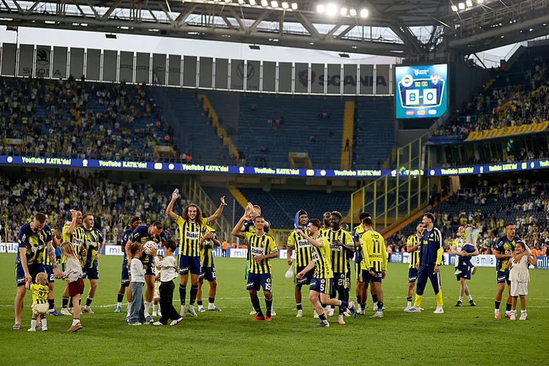 fenerbahce-bayrami-1790011099734.png