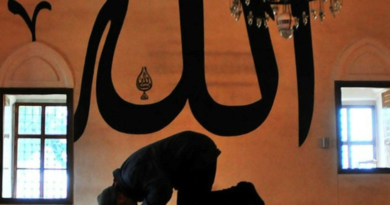 Izmir De Cuma Namazi Saat Kacta Kilinacak 25 Ocak Diyanet Izmir Cuma Namaz Saati