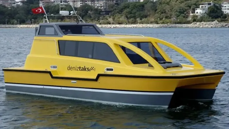 deniz-otobusu-izmir-korfezinde-1792870208856.png