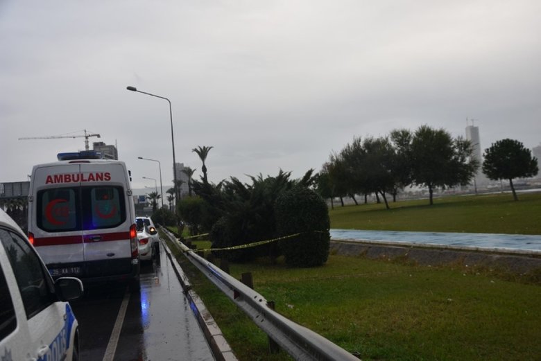 izmir de kan donduran olay agaclarin arasinda yasamina son verdi izmir haberleri
