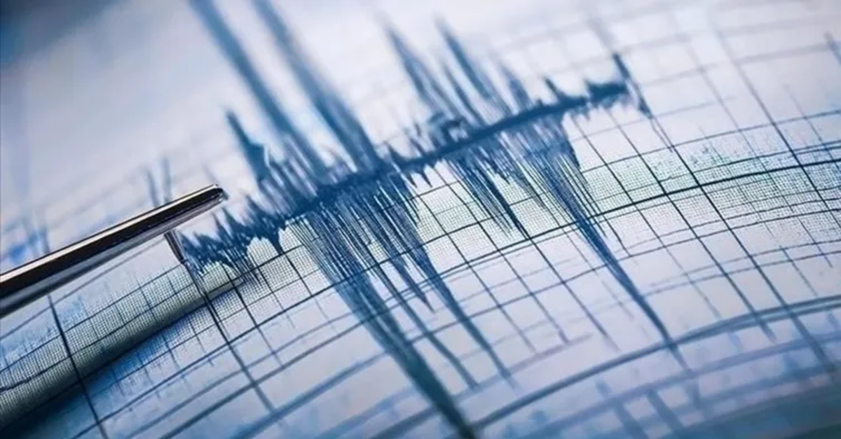 Son dakika: Ege Denizi'nde deprem!