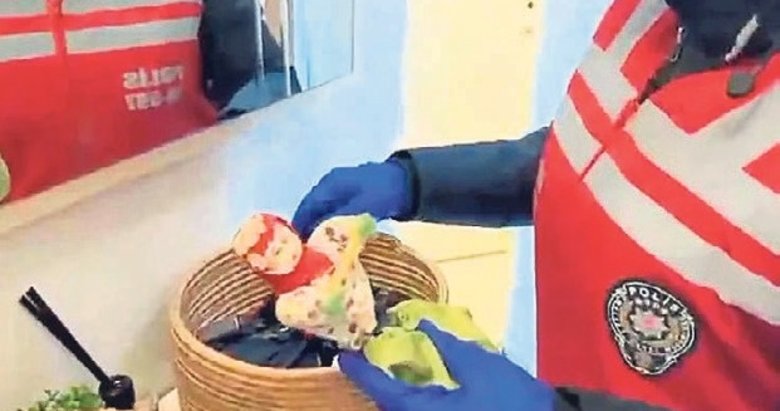 İzmir’de sahte medyum şebekesine darbe vuruldu