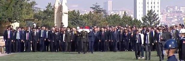 Türkiye Büyük Millet Meclisi 102 yaşında! Türkiye 23 Nisan’ı kutluyor