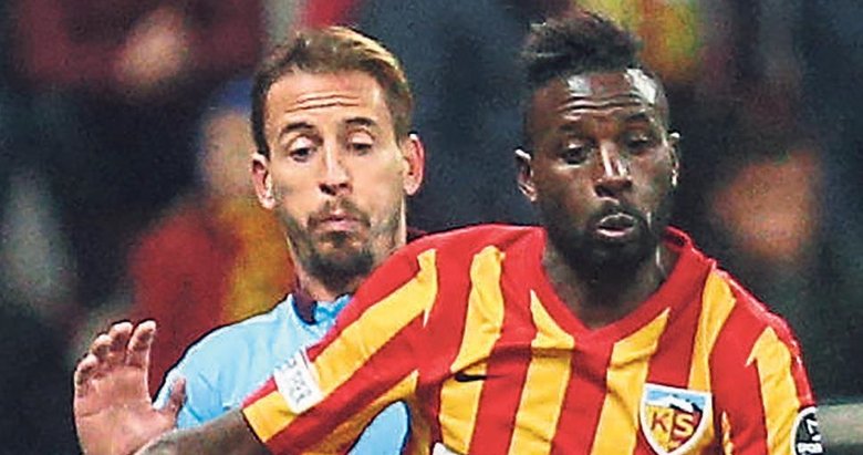 Fenerbahce Nin Mensah Aski Spor Haberleri