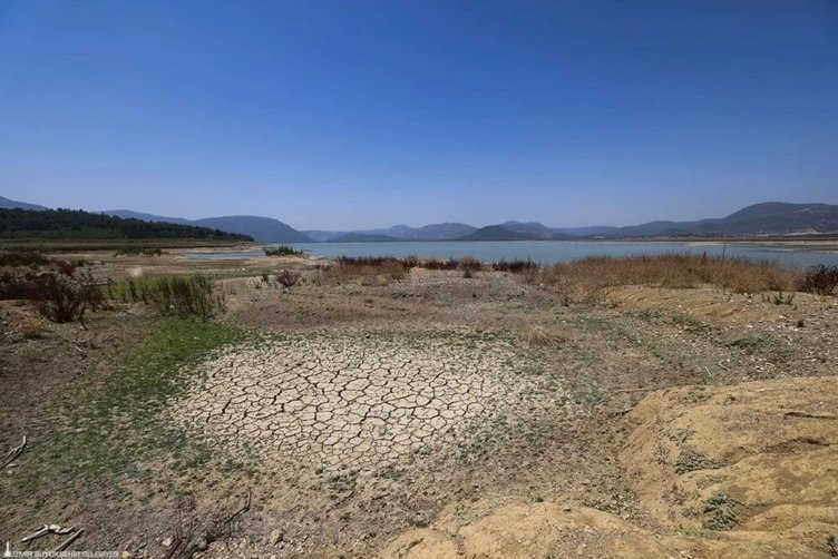 İzmir için kuraklık alarmı! Son 16 yılın en korkunç seviyesinde: Su seviyesi yüzde 10’ların altında düşebilir