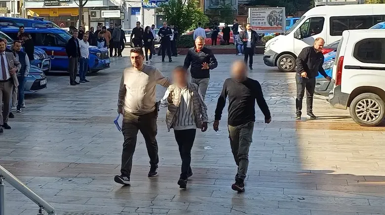 Aydın’da yasak aşk iddiası ortalığı karıştırdı! Eşine yakalandı olanlar oldu...