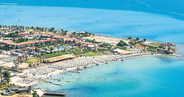 Cennet koylarda yüzme keyfi