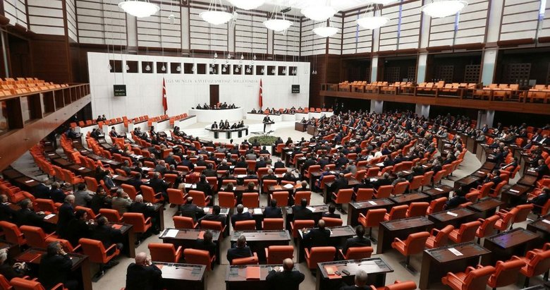 Son dakika: AK Parti’den flaş açıklama: İki kanun teklifi Meclis’e sunuldu