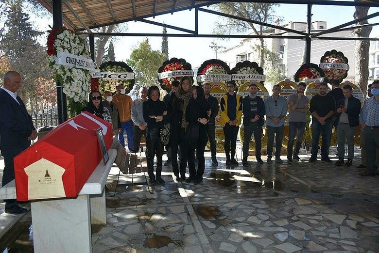 Aziz Sancar’ı yıkan olay! İzmir’de toprağa verildiler