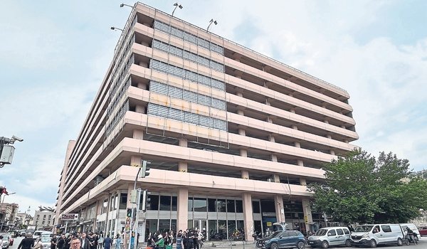 izmirde-yeni-karar-otopark-3-derecede-sit-alani-oldu-1778786145014.jpeg