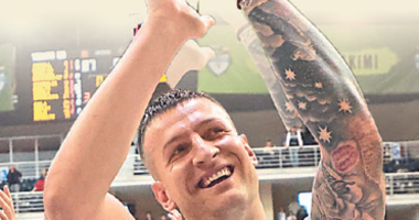 Merkezefendi evinde aslan