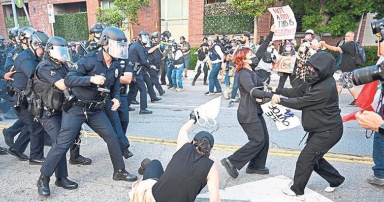 Melekler şehri alev alev: 100’lerce kişiye gözaltı