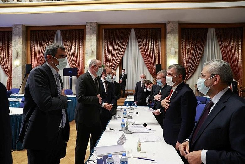 Fahrettin Koca, ’bunu ilk defa duyacaksınız’ deyip ekledi: Görevden aldım