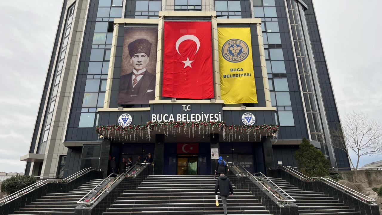 İzmir'de CHP'li belediyede eylem krizi! 7 aydır ödenmiyor