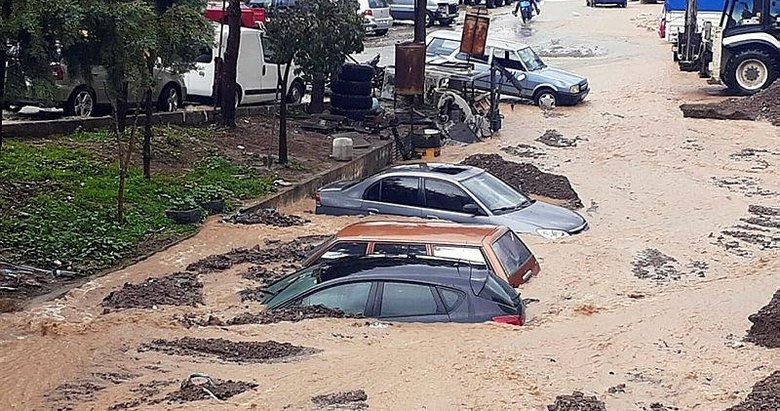 Uzmanlardan İzmir seli yorumu: Sebebi yanlış yapılaşma