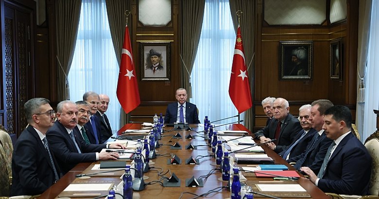 Başkan Erdoğan liderliğinde toplanıldı! Yüksek İstişare Kurulu YİK Toplantısı başladı