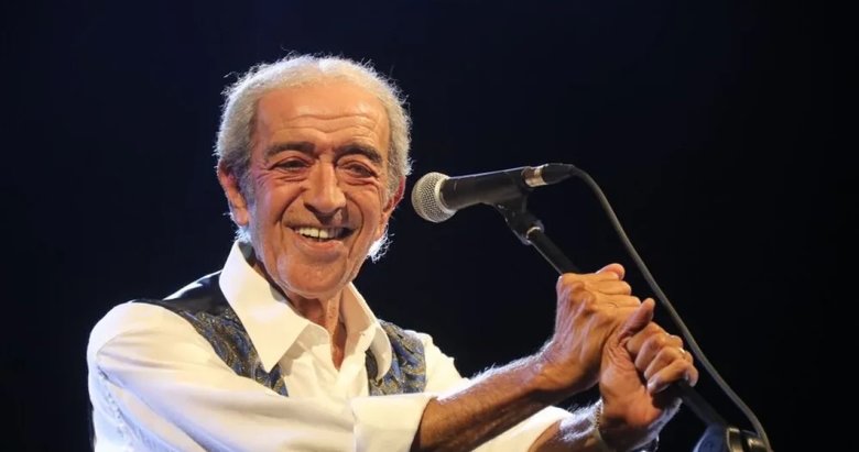 Sanatçı Edip Akbayram hayatını kaybetti