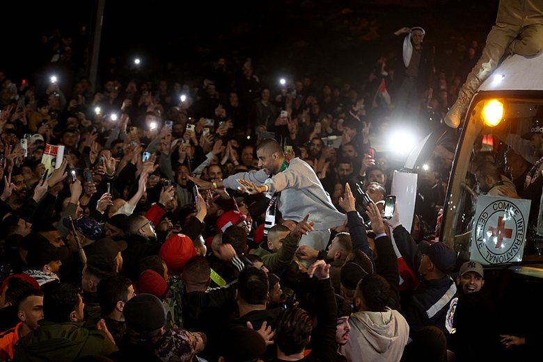 Sürgün Filistinlilere Türkiye sahip çıktı