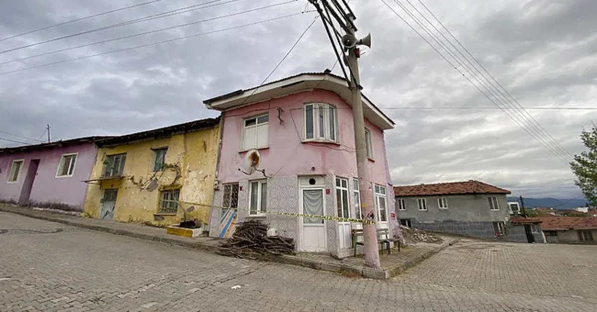 Balıkesir'de sır gibi ölüm!