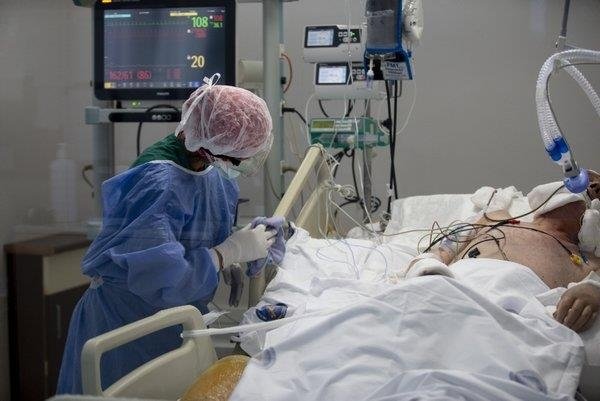 Bakan Koca’nın açıkladığı risk haritasındaki 26 ilde kırmızı telaşı! Uyarılar peş peşe geliyor