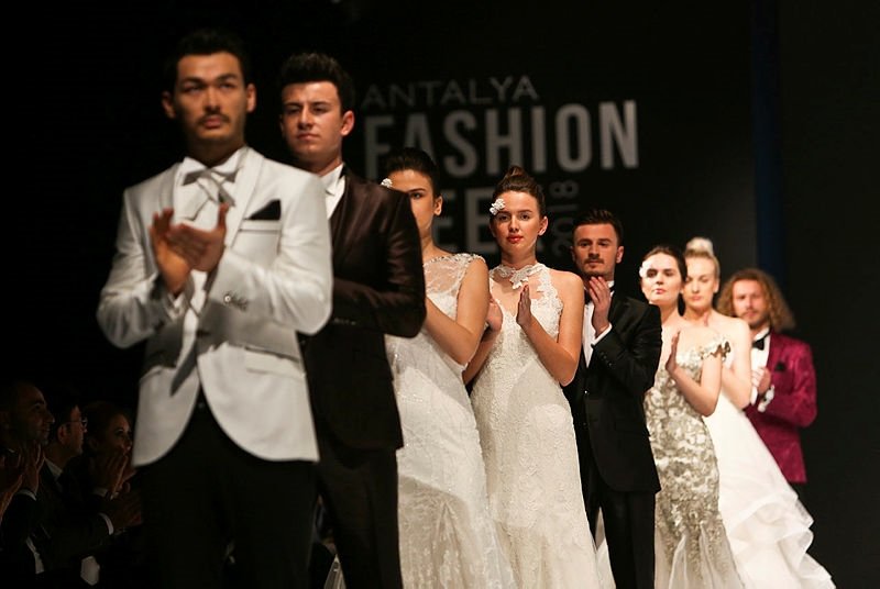 Antalya Fashion Week’e kadın temalı final
