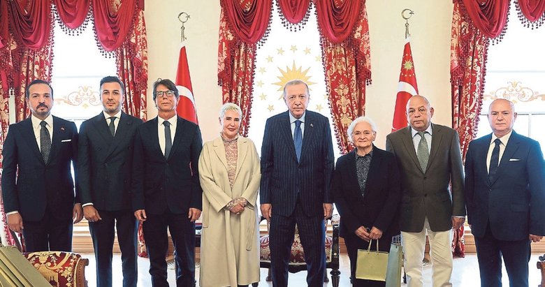‘Türkiye bir başarı hikayesi yazıyor’
